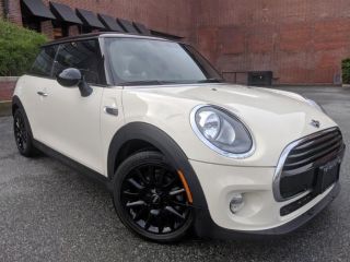 2018 MINI Cooper